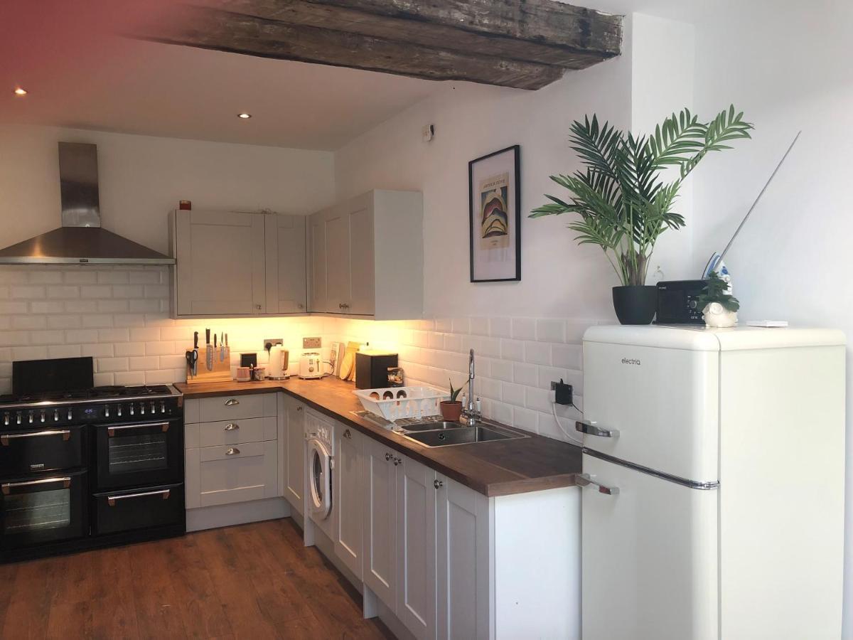 The Nest, Central Falmouth, 10 Mins To The Beaches And Off Street Parking Exterior foto